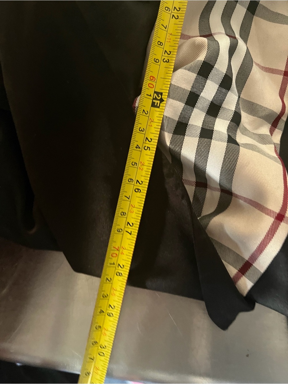 Burberry Black Double-Breasted Trench Coat with Signature Check Lining - Picture 5 of 5